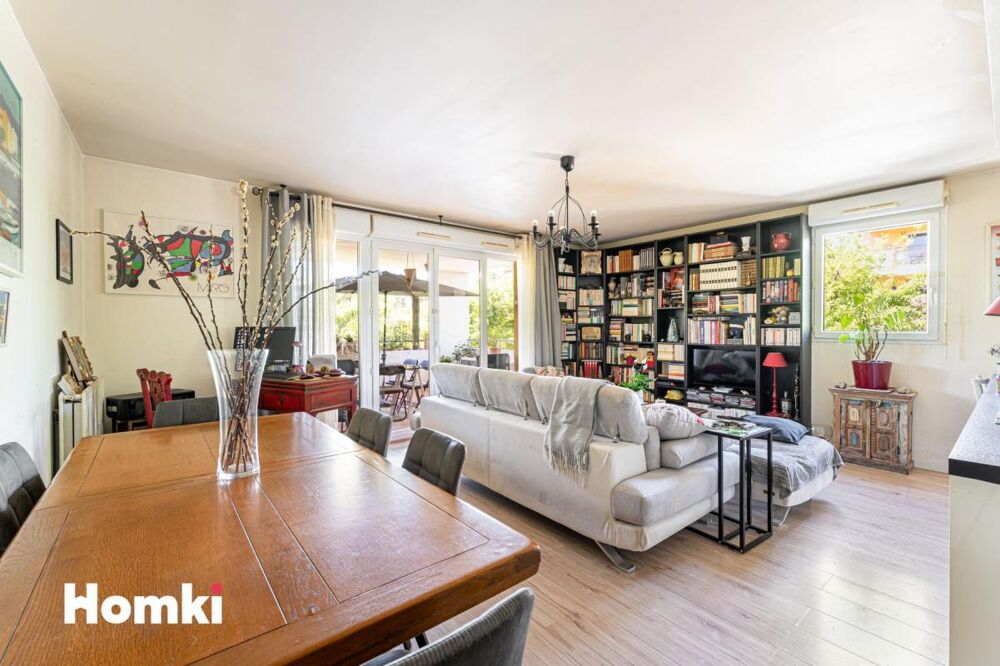 Appartement T3 de 72 m² avec grande terrasse à Parc Athéna Marseille 13013