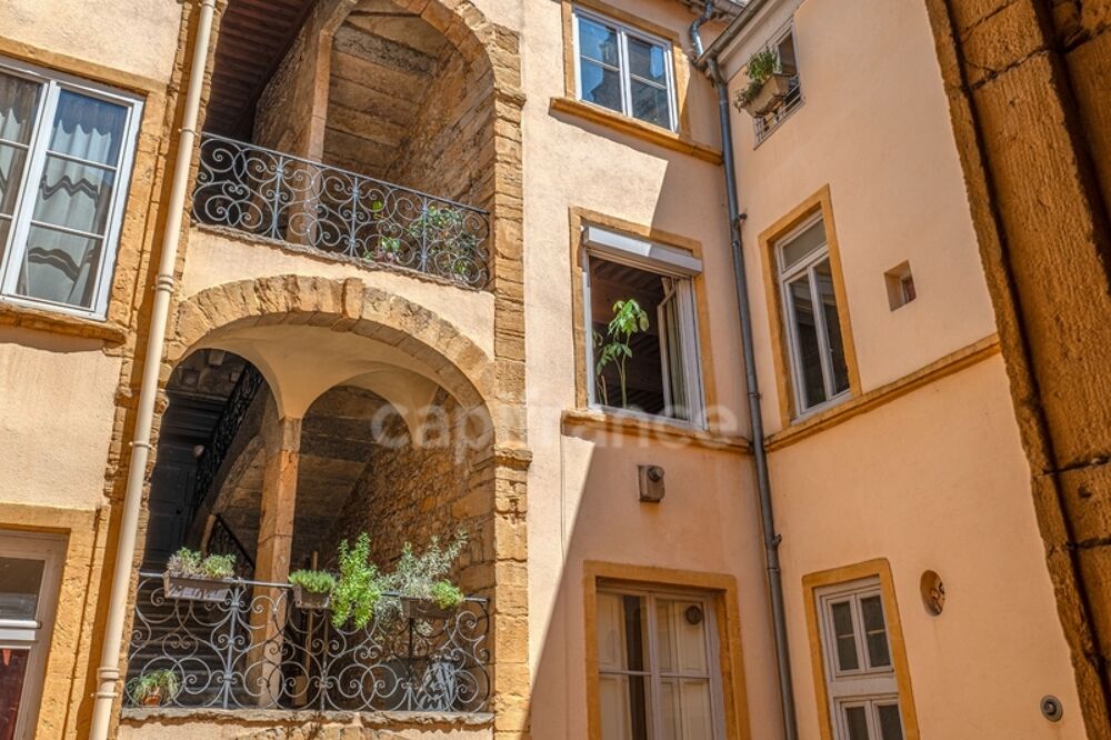 Appartement à vendre 4 pièces LYON 1ER ARRONDISSEMENT (69)
