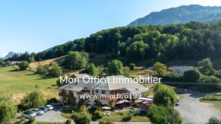  Immeuble à vendre 12 pièces 452 m² Montclar