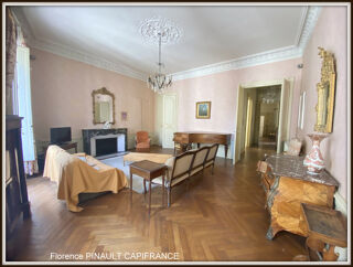  Appartement  vendre 10 pices 249 m