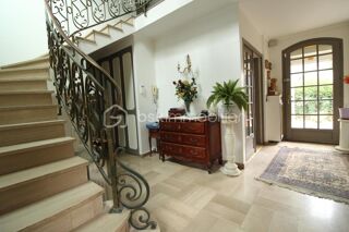  Maison à vendre 7 pièces 226 m²