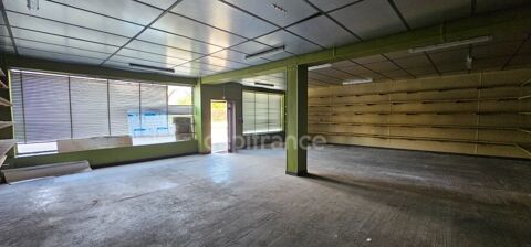   Bâtiment professionnel 1 300 m² + 7 garages – 5 min LONS LE SAUNIER (39000) 