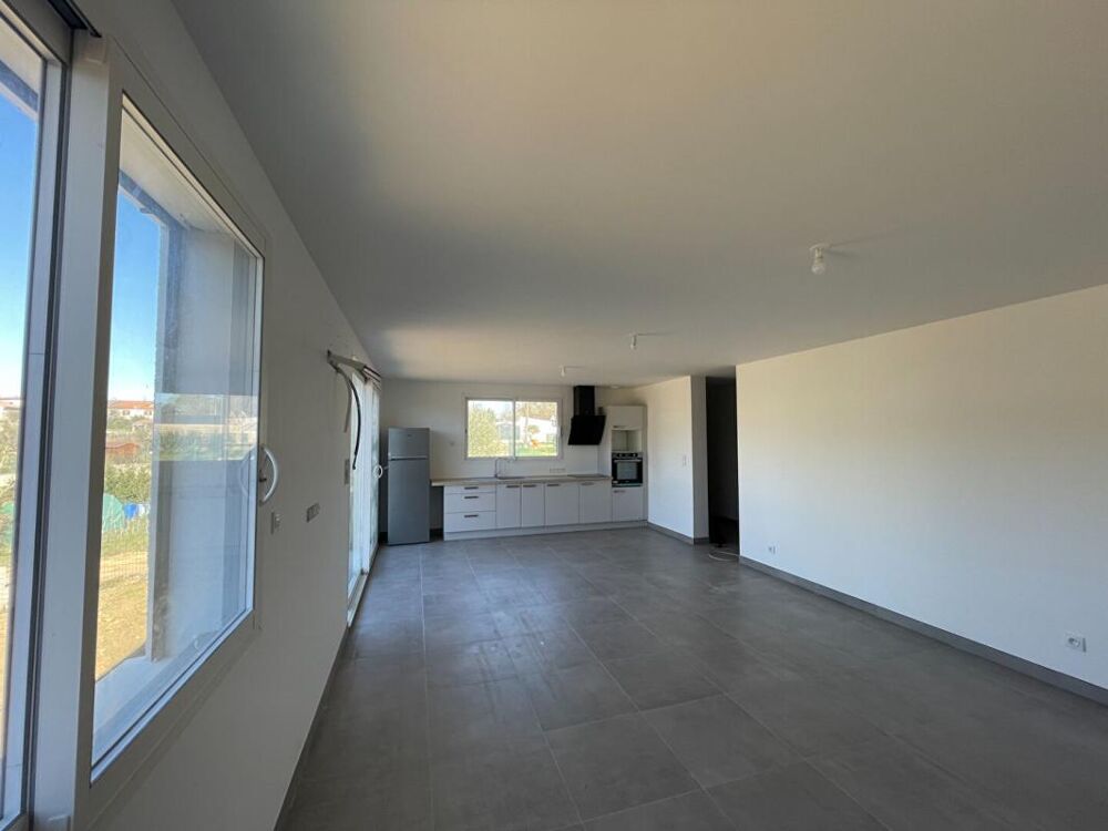 Villa RECENTE Saint Privat Des Vieux 6 pièce(s) 130 m2 4 CHAMBRES + GARAGE