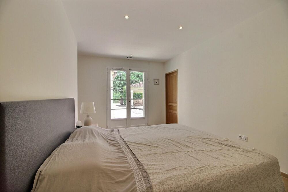 � vendre  Villa L'Isle-sur-la-Sorgue (84800)