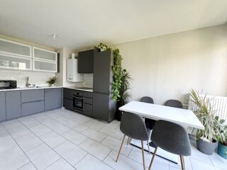  Appartement  vendre 4 pices 95 m