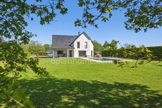  Maison à vendre 7 pièces 234 m²