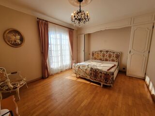  Maison � vendre 8 pi�ces 182 m�