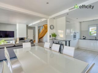  Maison à vendre 6 pièces 121 m²
