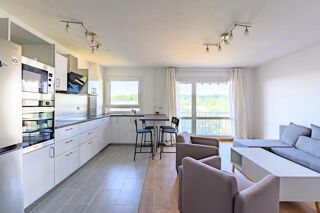  Appartement � vendre 5 pi�ces 81 m�