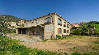  Maison � vendre 5 pi�ces 197 m�