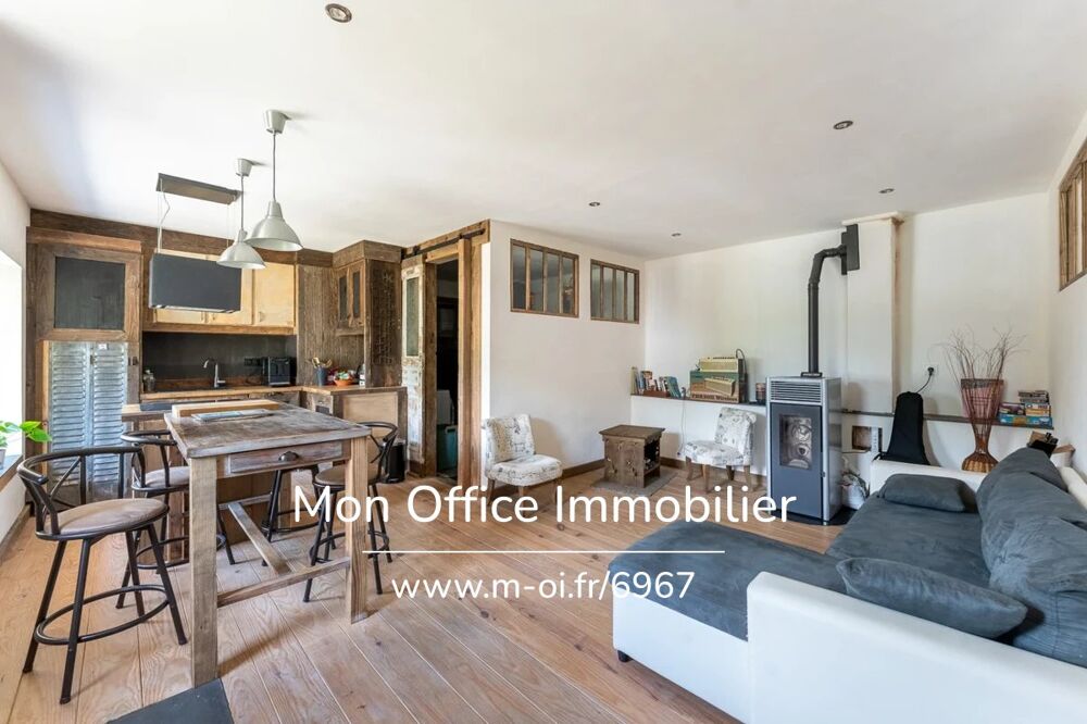 Référence : 6967-EBO - Appartement T2 rénové de 50m2 et grange de 90 m2