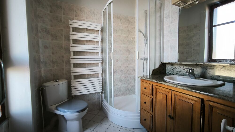 Location Appartement À LOUER – BEL APPARTEMENT T3 DE 74,70 m² – PARKING PRIVATIF – RIVE-DE-GIER Rive de gier