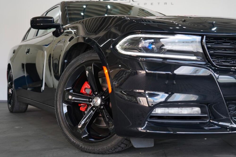 Charger 5.7 V8 HEMI R/T Black 2017 occasion 33000 Bordeaux
