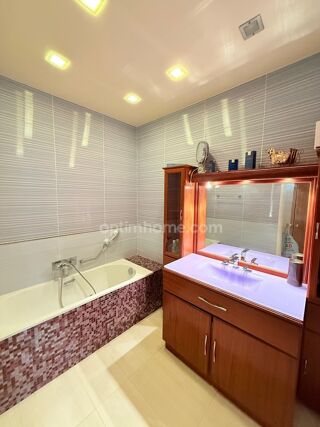  Appartement � vendre 5 pi�ces 122 m�