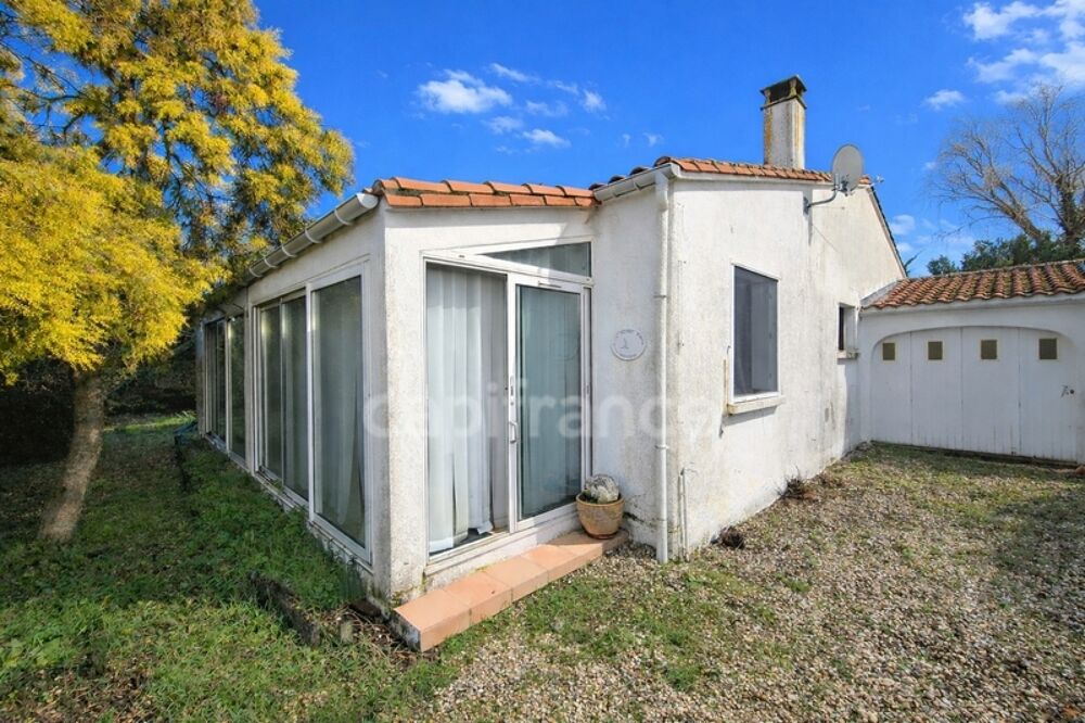 Maison à vendre 4 pièces BARZAN (17) - Garage - Terrain de 526m²