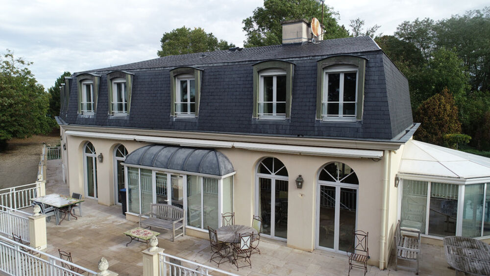 Vente Maison Dpt Seine et Marne (77), à vendre proche de MEAUX superbe propriété de 450 m2 sur terrain arboré de 2 herctares Meaux
