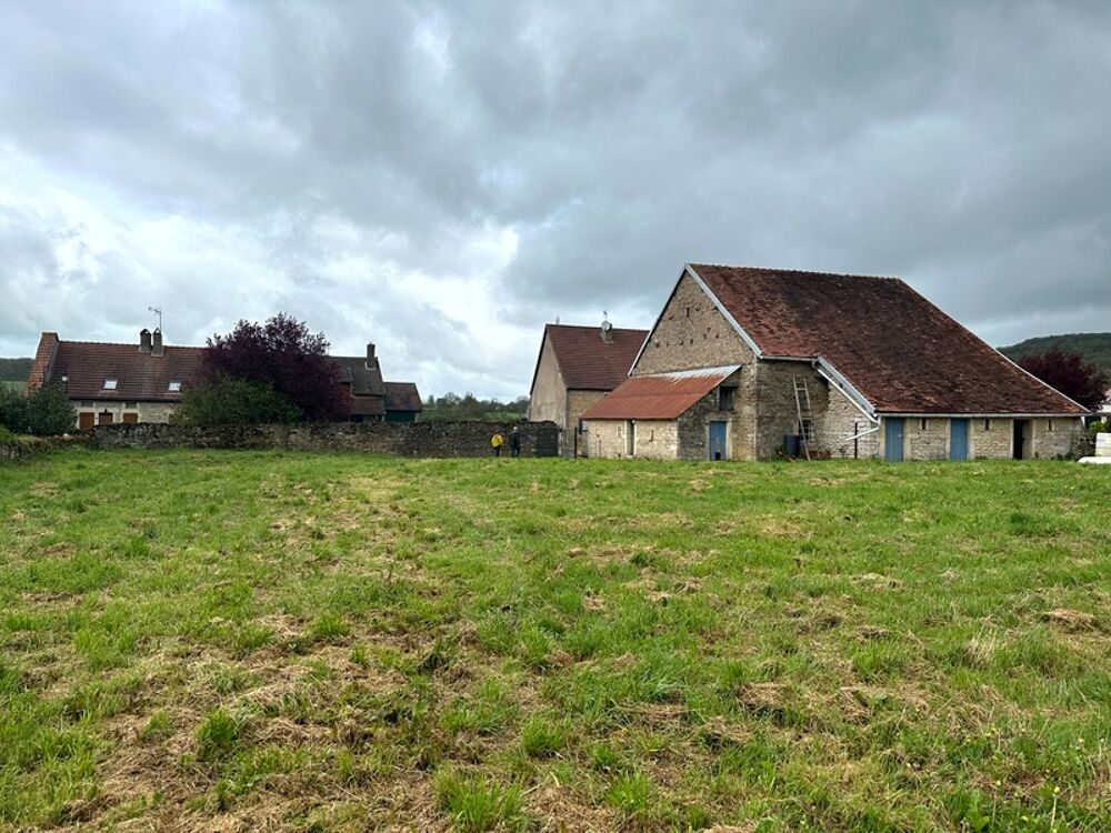 Vente Remise/Grange Grange avec grand jardin constructible proche de POUILLY EN AUXOIS (21) Pouilly en auxois