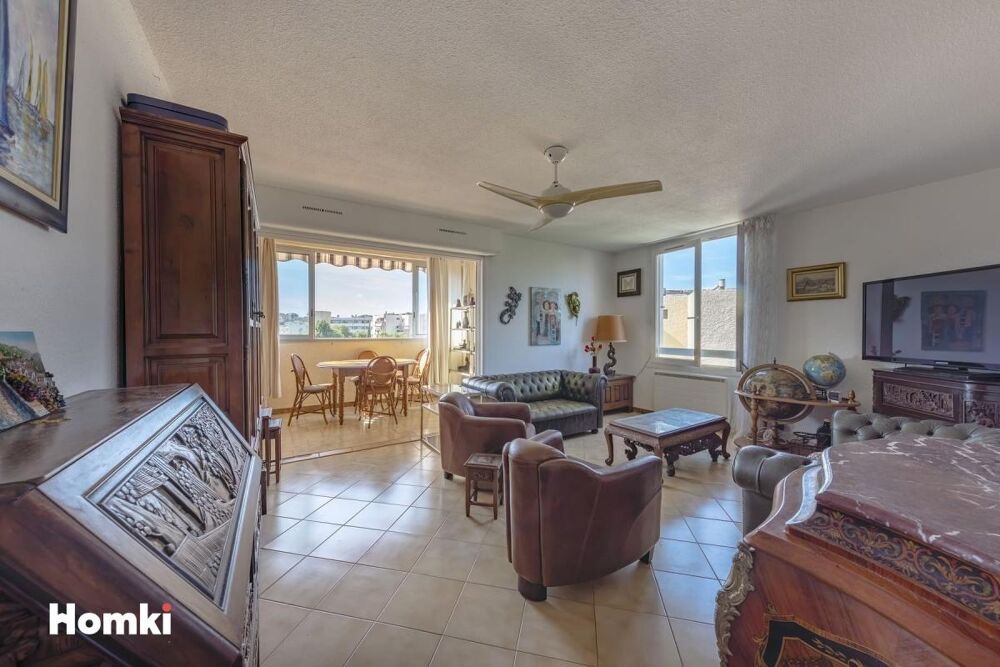 Appartement T4 de 86 m² à Sainte-Maxime 83120, Avenue du 8 Mai 1945