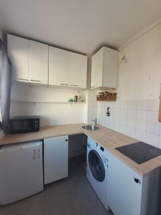  Appartement à louer 1 pièce 25 m²