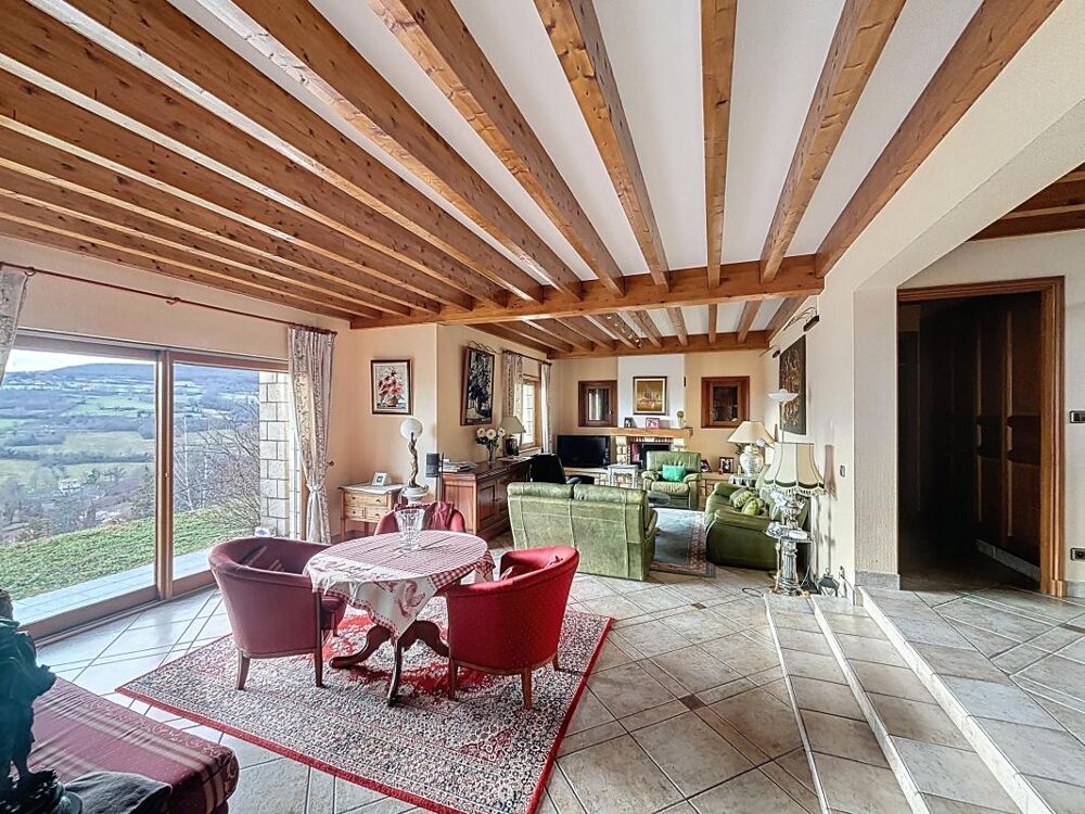 � vendre  Villa La Roche-Blanche (63670)