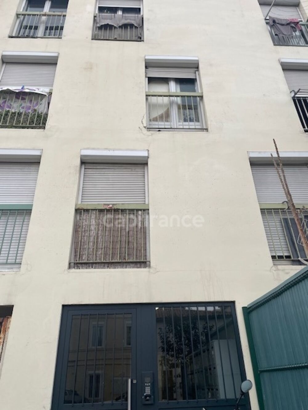 MARSEILLE 10e Arrt à vendre STUDIO LOUE 22m2 85000 Euros