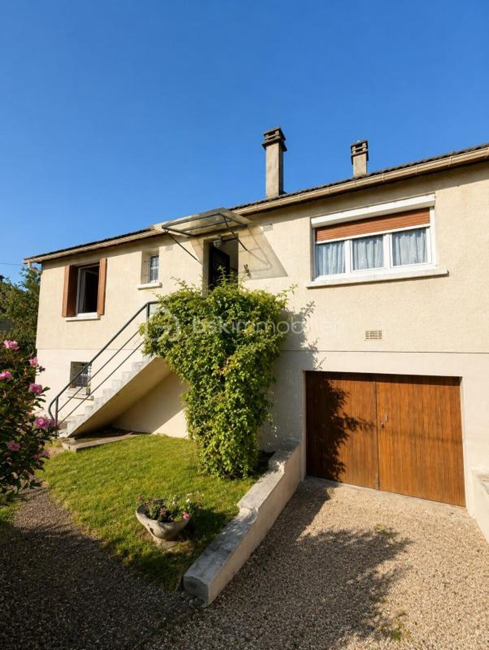 Maison plain-pied 4 pièces avec sous-sol complet et jardin 558m² - Gisors quartier recherché