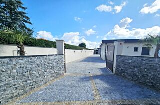  Maison � vendre 6 pi�ces 255 m�