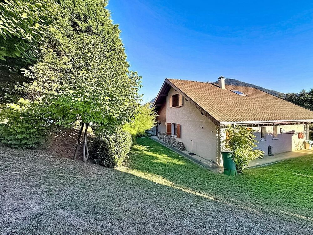 Vente Maison Maison à vendre 4 pièces avec appartement T2 bis à l'étage VIUZ EN SALLAZ (74) Viuz en sallaz