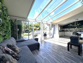  Maison  vendre 7 pices 227 m