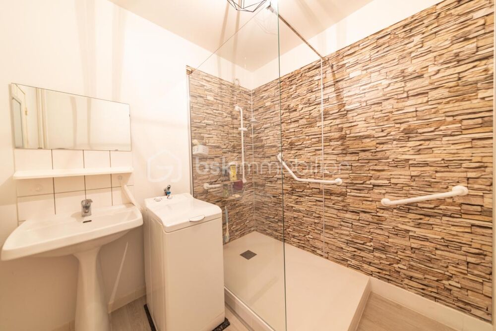 Vente Appartement APPARTEMENT 3 PIECES BALCONS CAVE STATIONNEMENT Metz