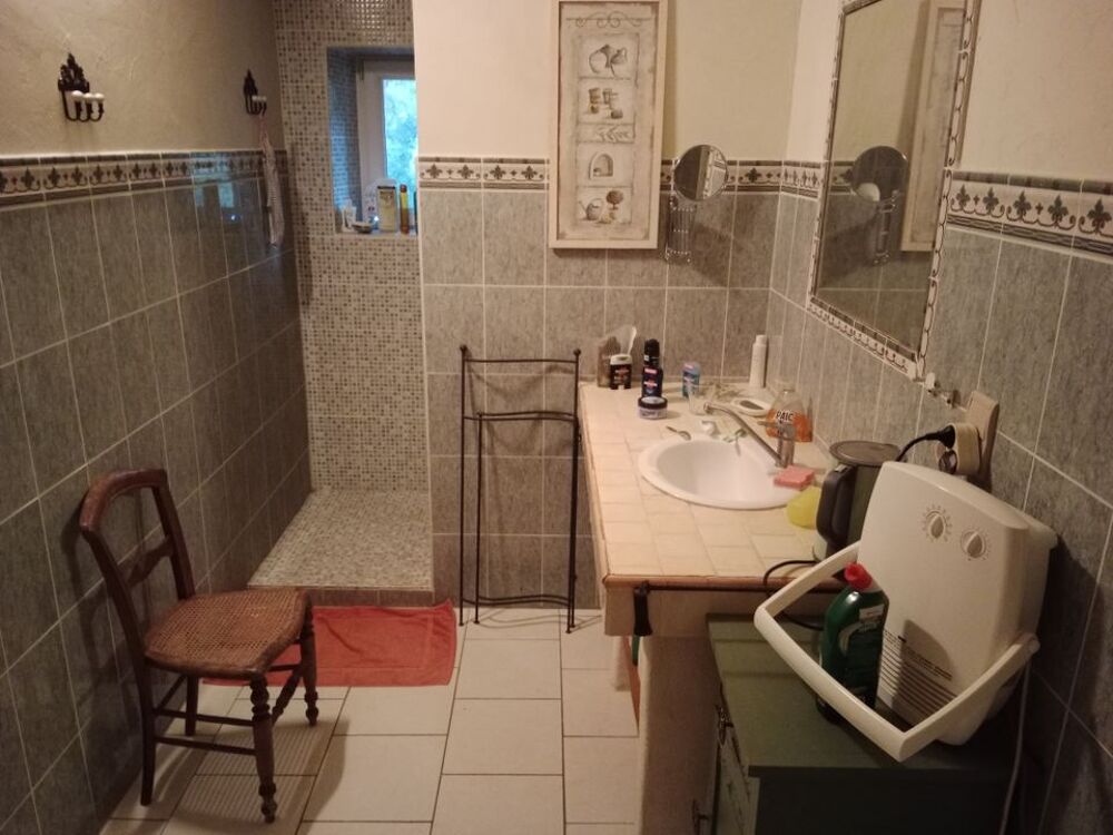 Location Appartement Studio de 30m2 à louer sur Clansayes Clansayes