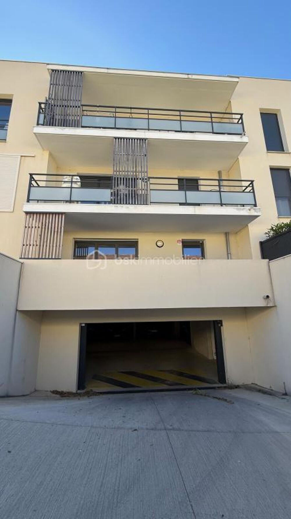 Location Appartement À LOUER – Superbe T2 récent en rez-de-chaussé à La Roque-d'Anthéron (13640) La roque d antheron