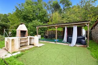  Propriété/château à vendre 11 pièces 229 m²