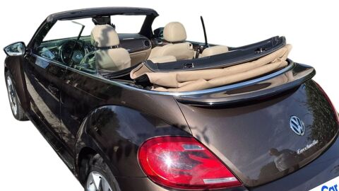 COCCINELLE II Cabriolet 2.0 TDI 140 Vintage 2013 occasion 13200 Arles