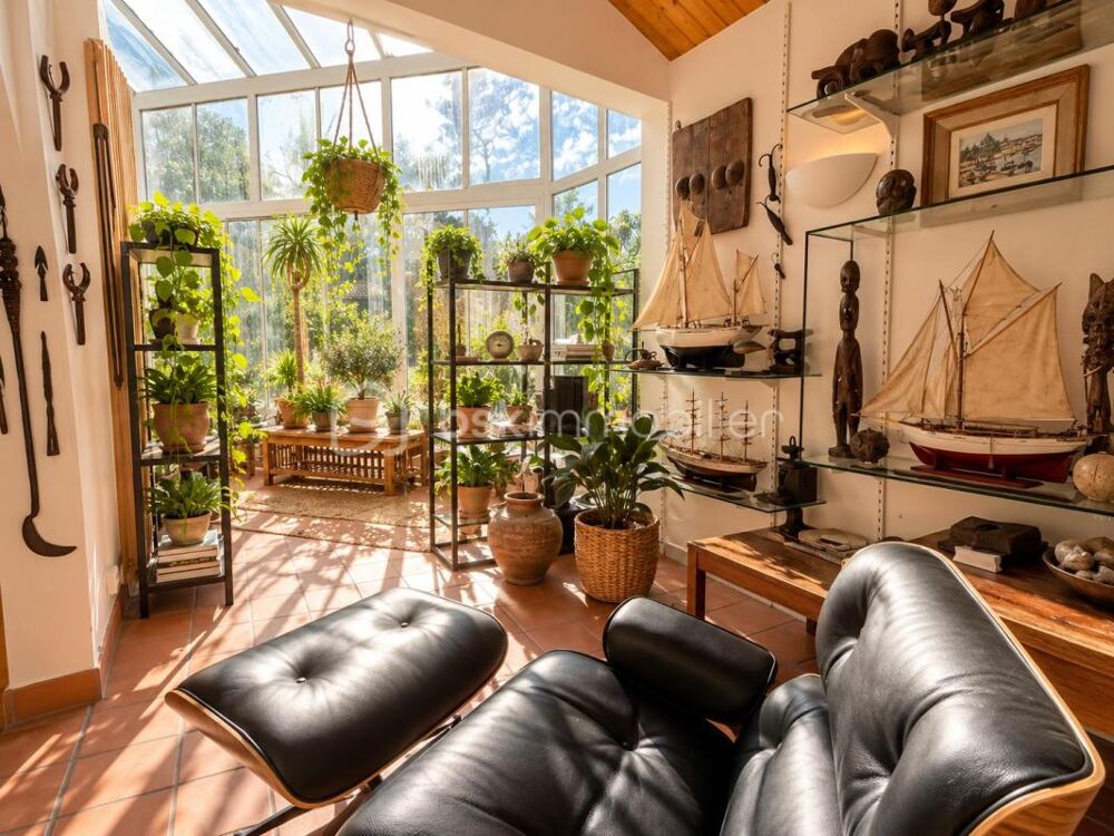 Vente Maison MAISON D'ARCHITECTE DE PLAIN-PIED, 5 CHAMBRES, PARC ARBORÉ DE 6 330 M² Challans