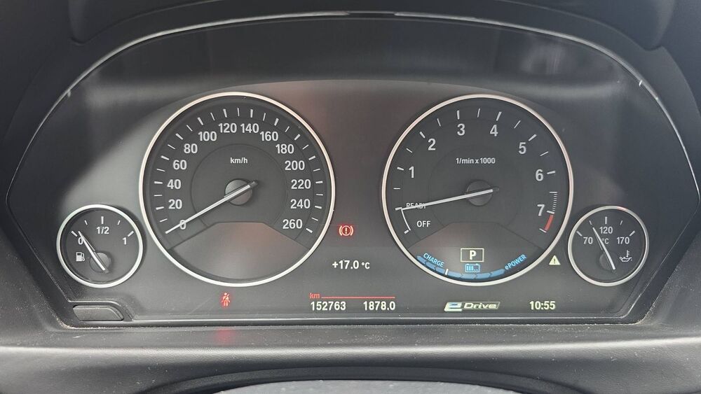 S&eacute;rie 3 (F30) 330e 252 BVA8 Luxury - 5 places Automatique 2016 occasion 91540 Mennecy