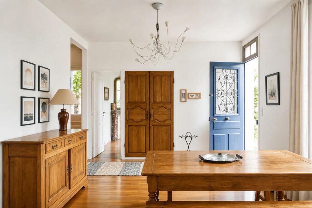 Charmante maison en meulière de 6 pièces avec jardin arboré