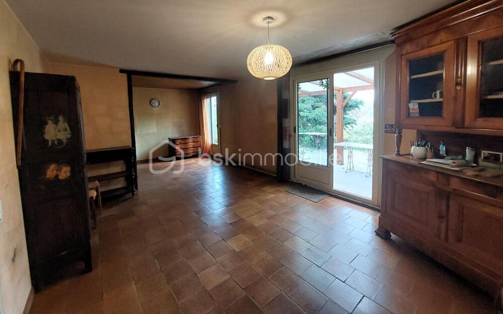 Maison indépendante - 6 pièces - 4/5 chambres - Garage - Sous-sol total - 126 m2