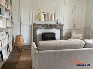  Maison à louer 9 pièces 190 m²