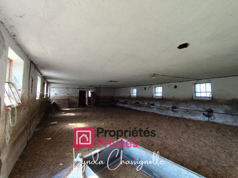 Vente Remise/Grange Corps de ferme à réhabiliter - Beau potentiel Ouches