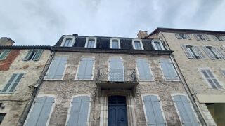  Immeuble à vendre 9 pièces 165 m²