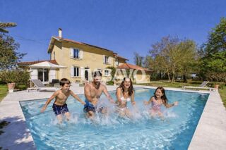  Maison � vendre 7 pi�ces 190 m�