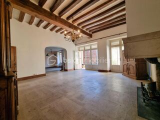  Maison  vendre 7 pices 222 m