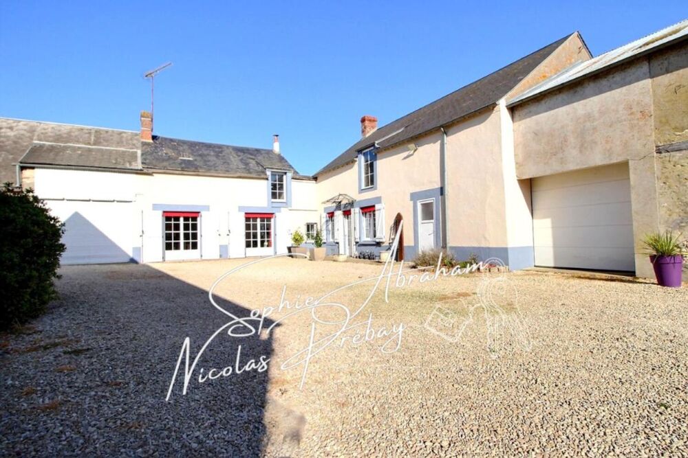 Vente Maison Corps de ferme avec nombreuses dépendances. Fort potentiel ! Outarville