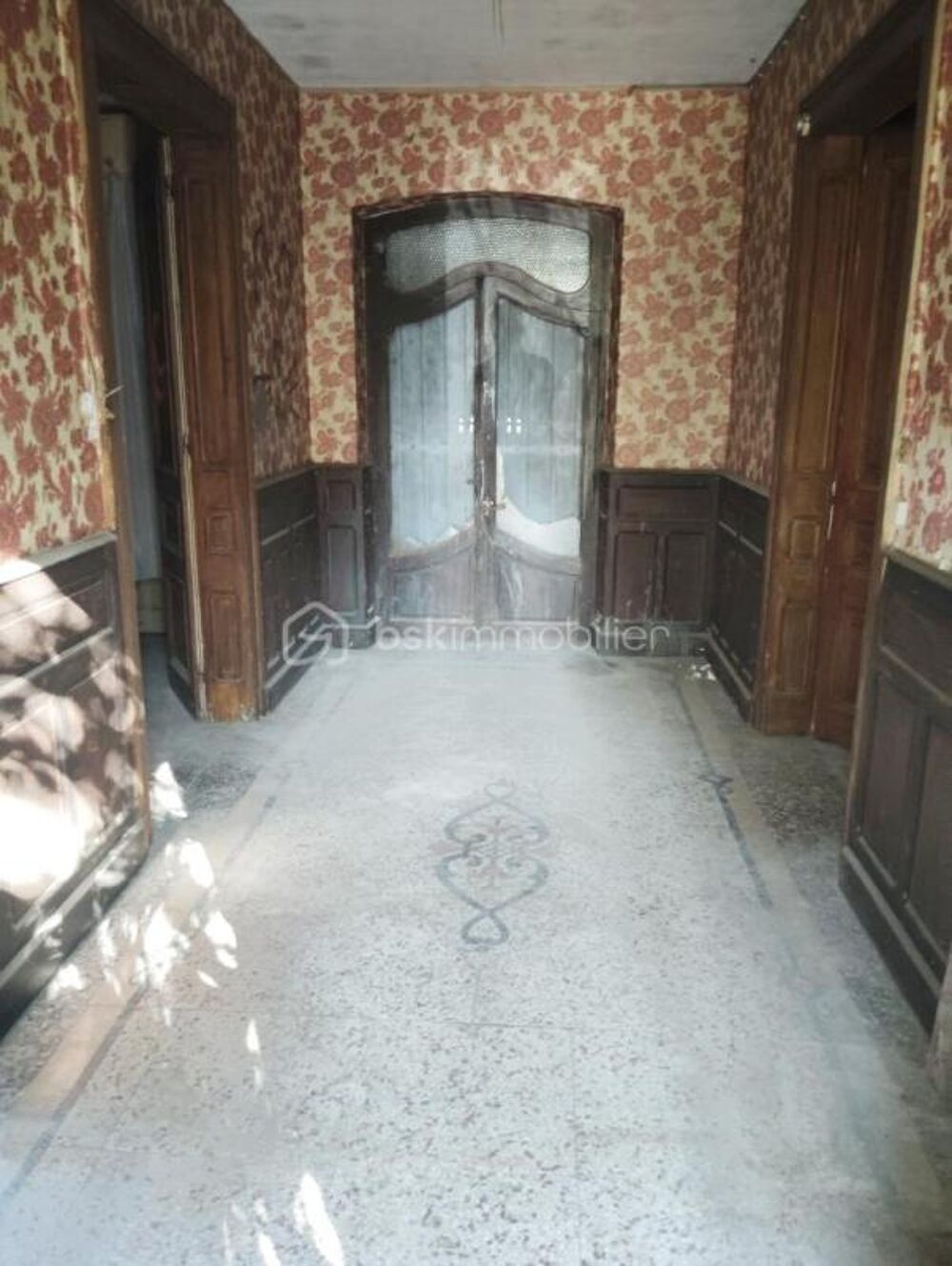 Vente Propriété/Château RARE ! Propriété avec maison de maître, dépendance et un parc de 7 600 m2 situé en ville Carmaux