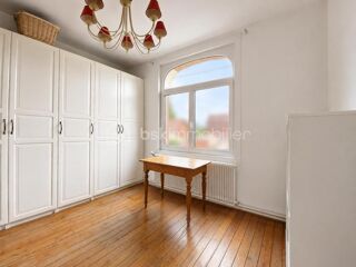  Maison à vendre 8 pièces 177 m²