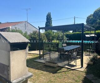  Maison  vendre 11 pices 252 m