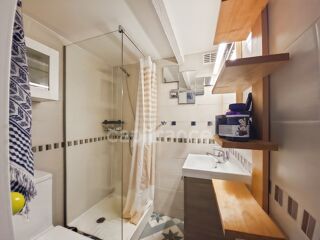  Immeuble à vendre 6 pièces 178 m²