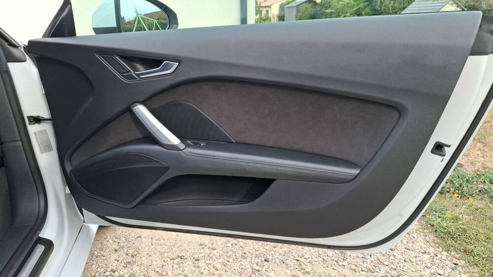 TT 2.0 TFSI 230 Base 2014 occasion 31000 Toulouse