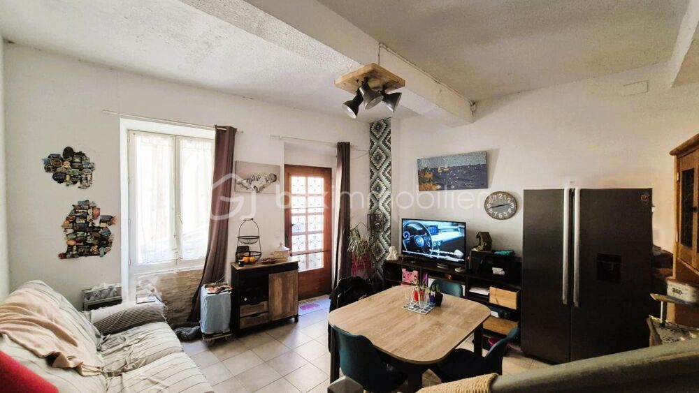 Vente Maison *** Maison de village- 165m²- T6- 4 grandes Chambres-  A Rénover- La Palme*** La palme